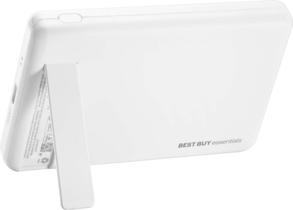 Best Buy Essentials Magnetic Wireless Portable Charger-5